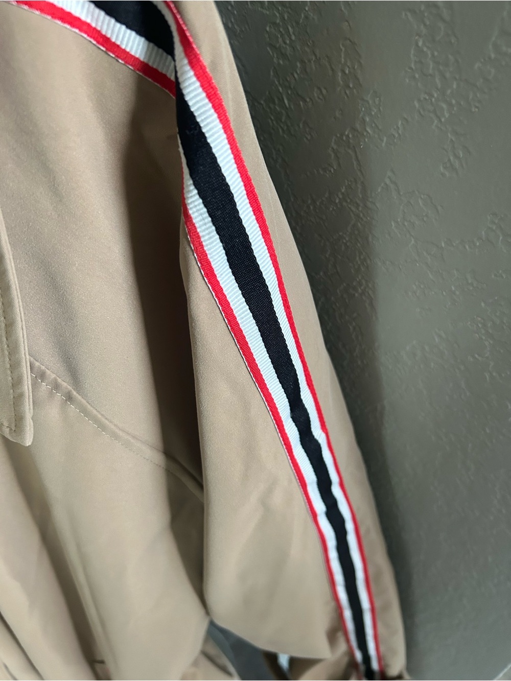 Hunter Women's Beige Sofia Sleeve Trench Coat ๐งฅ - Picture 4 of 10